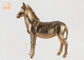 सजावटी सोने की पत्ती Polyresin पशु मूर्तियों घोड़े की मूर्तिकला तालिका प्रतिमा